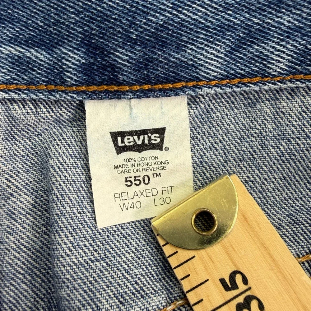 Levis Jeans Mens 40x30 (Fits 39x30) Blue 550 Relaxed Fit Vintage Denim 2002 READ